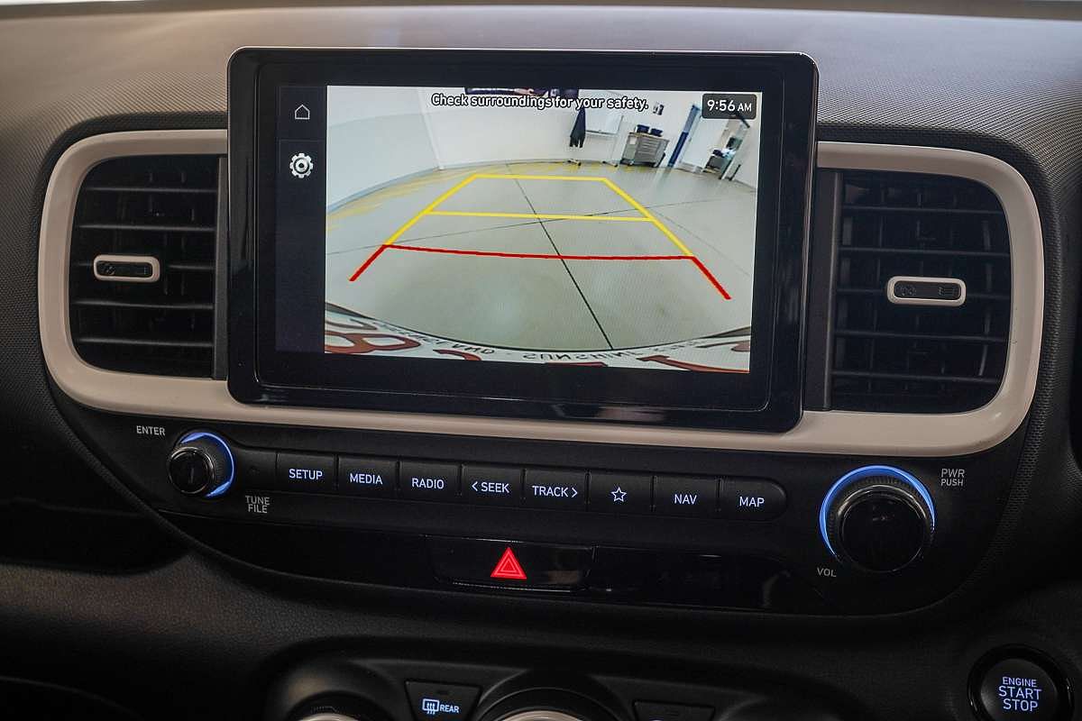 2024 Hyundai Venue Elite QX.V5