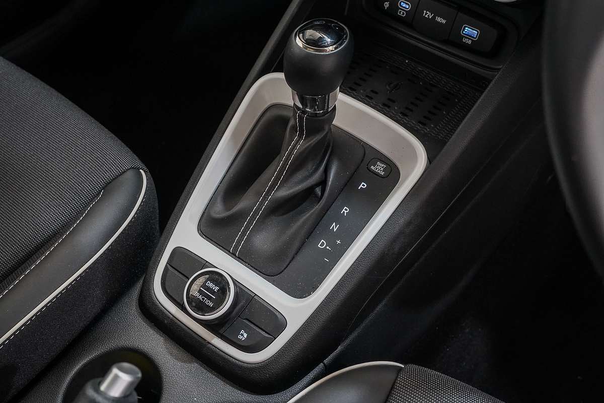 2024 Hyundai Venue Elite QX.V5