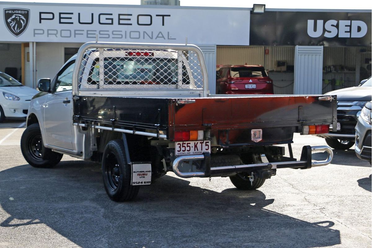 2013 Isuzu D-MAX SX Rear Wheel Drive