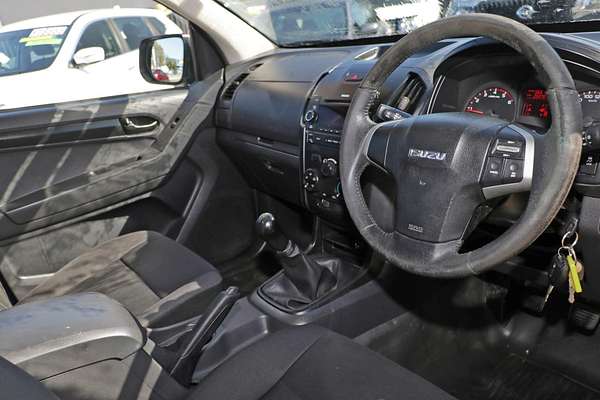 2013 Isuzu D-MAX SX Rear Wheel Drive
