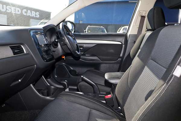 2015 Mitsubishi Outlander LS ZK