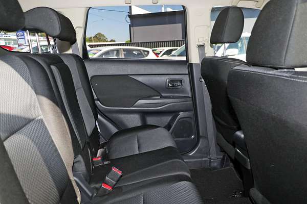 2015 Mitsubishi Outlander LS ZK