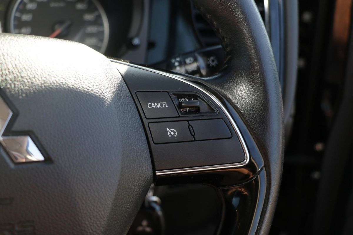 2015 Mitsubishi Outlander LS ZK
