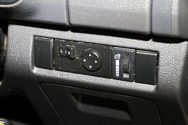 2013 Isuzu D-MAX SX Rear Wheel Drive
