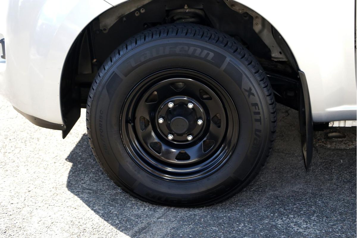 2013 Isuzu D-MAX SX Rear Wheel Drive