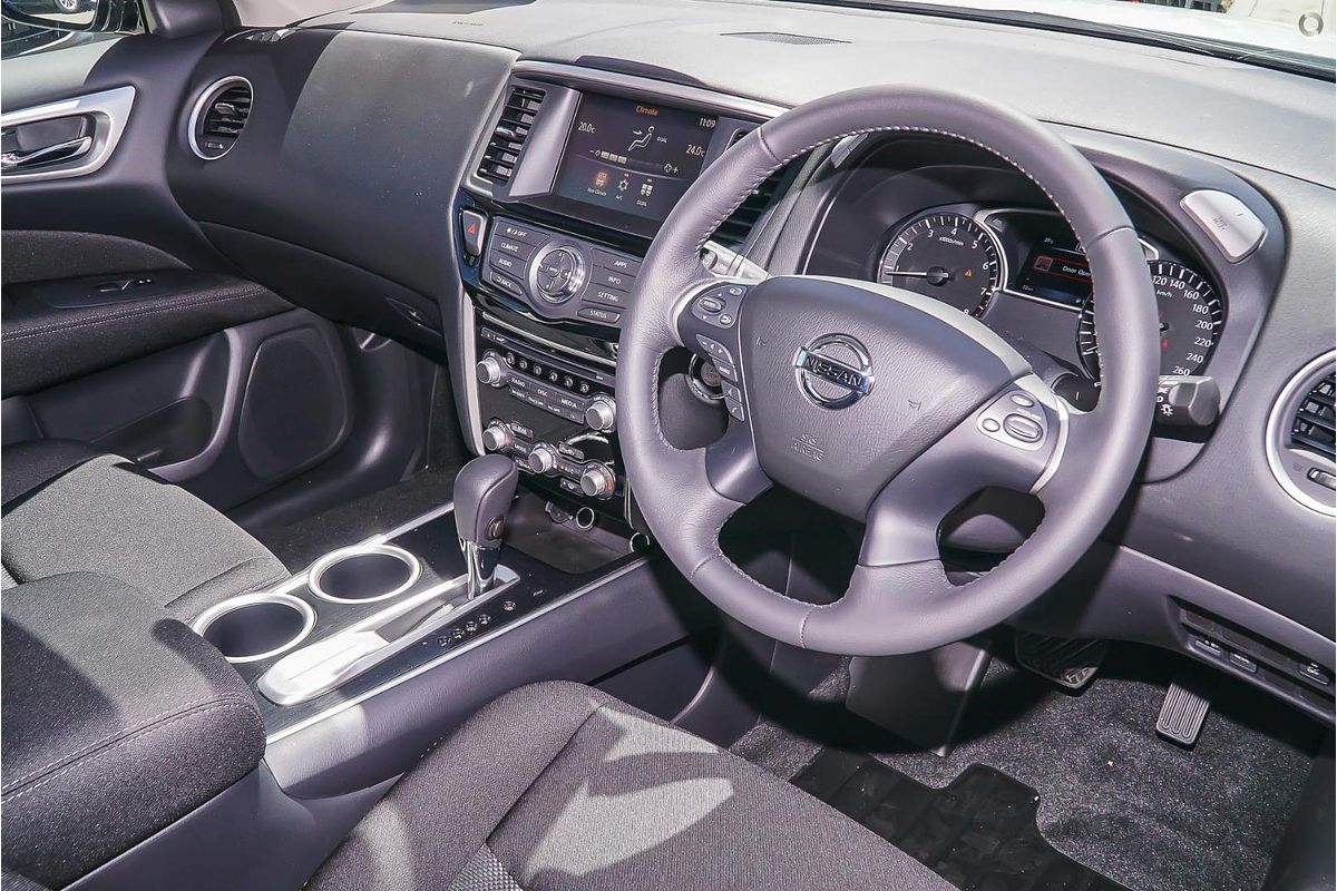 2017 Nissan Pathfinder ST R52 Series II