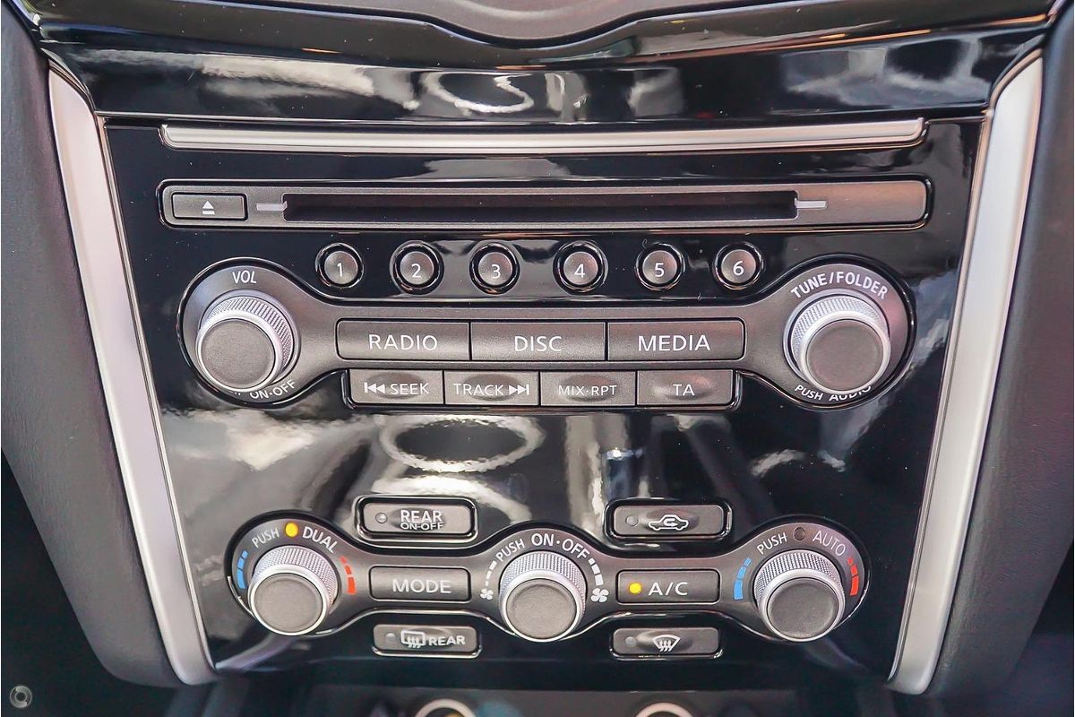 2017 Nissan Pathfinder ST R52 Series II