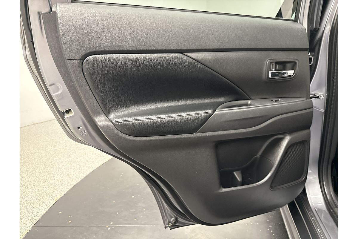 2018 Mitsubishi Outlander Exceed ZL