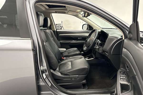 2018 Mitsubishi Outlander Exceed ZL