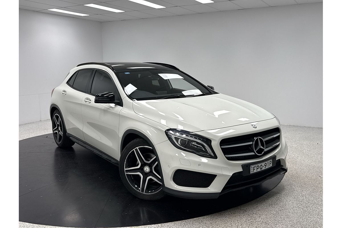 2015 Mercedes-Benz GLA-Class GLA250 X156