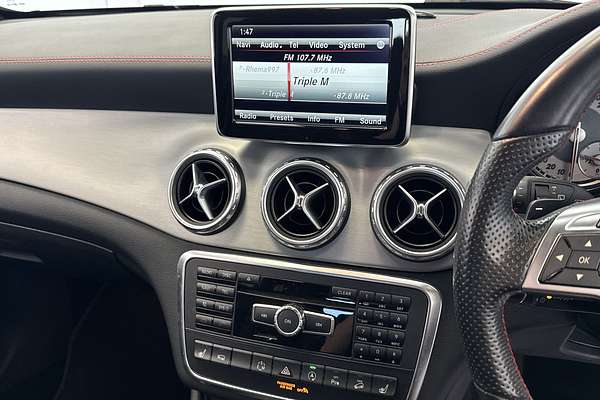 2015 Mercedes-Benz GLA-Class GLA250 X156