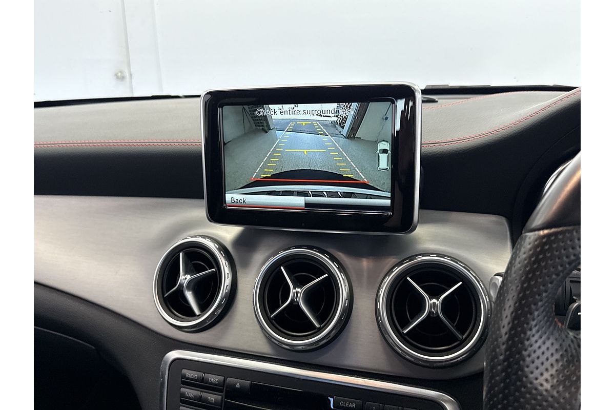 2015 Mercedes-Benz GLA-Class GLA250 X156