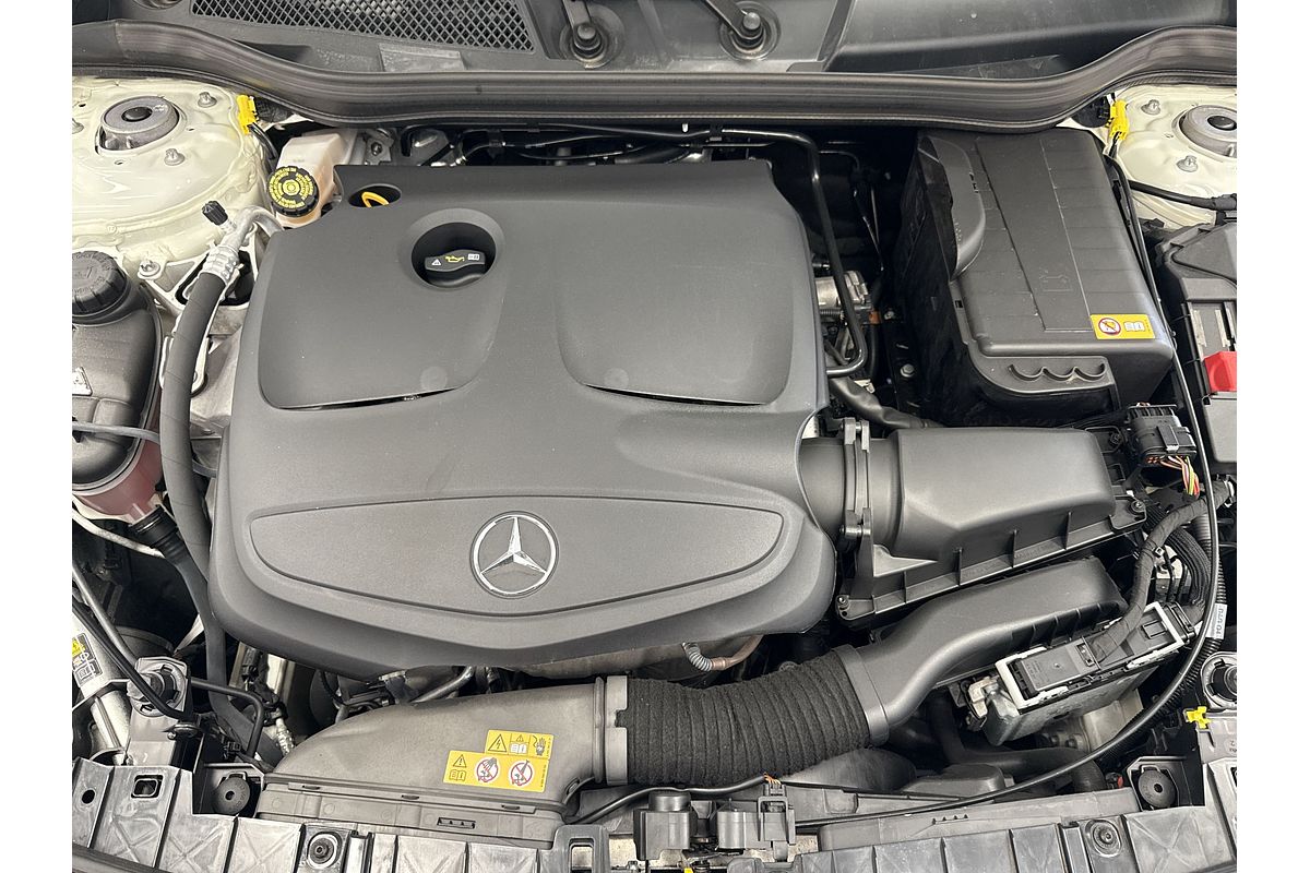 2015 Mercedes-Benz GLA-Class GLA250 X156