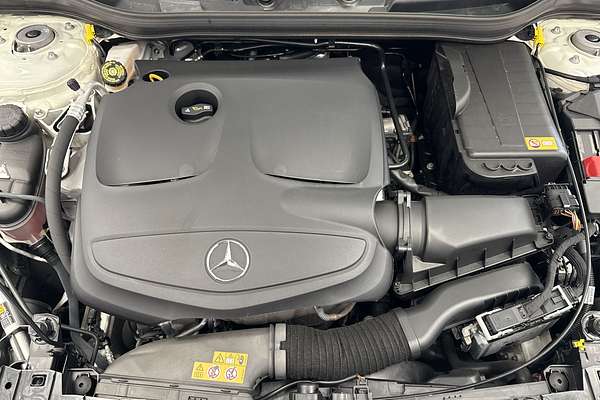 2015 Mercedes-Benz GLA-Class GLA250 X156