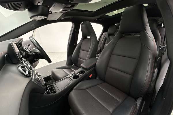 2015 Mercedes-Benz GLA-Class GLA250 X156