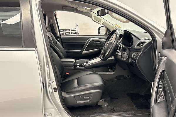 2020 Mitsubishi Pajero Sport GLS QF