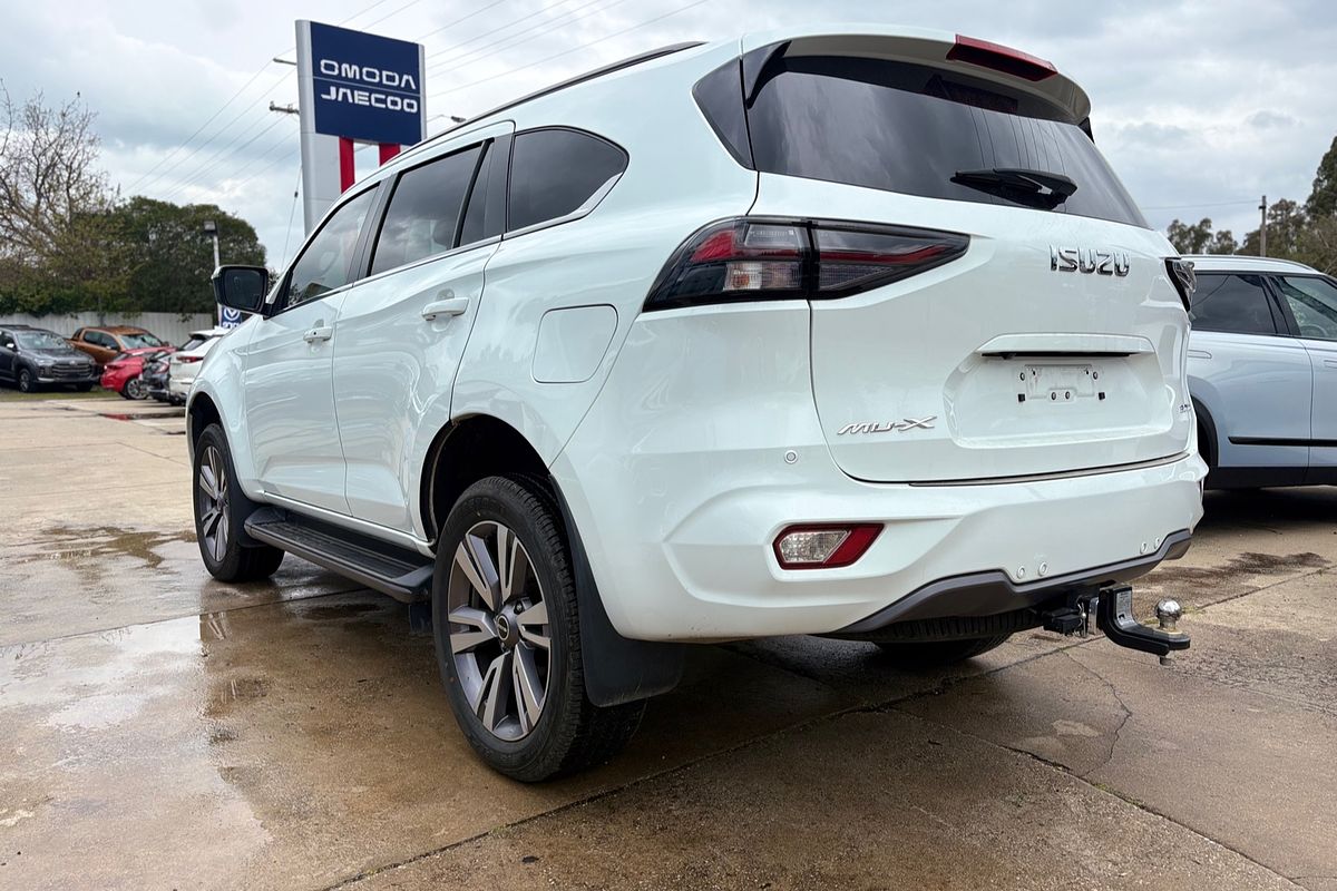 2023 Isuzu MU-X LS-T