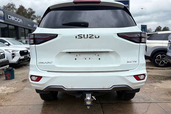 2023 Isuzu MU-X LS-T