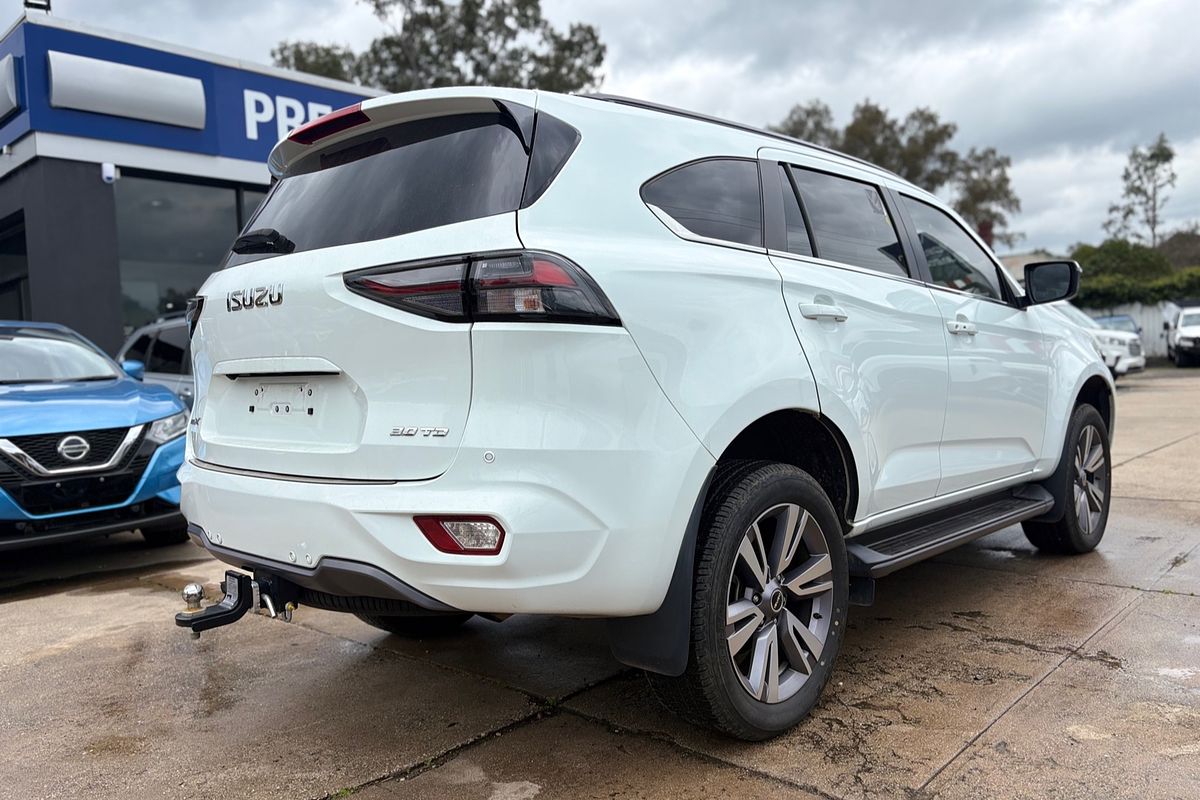 2023 Isuzu MU-X LS-T