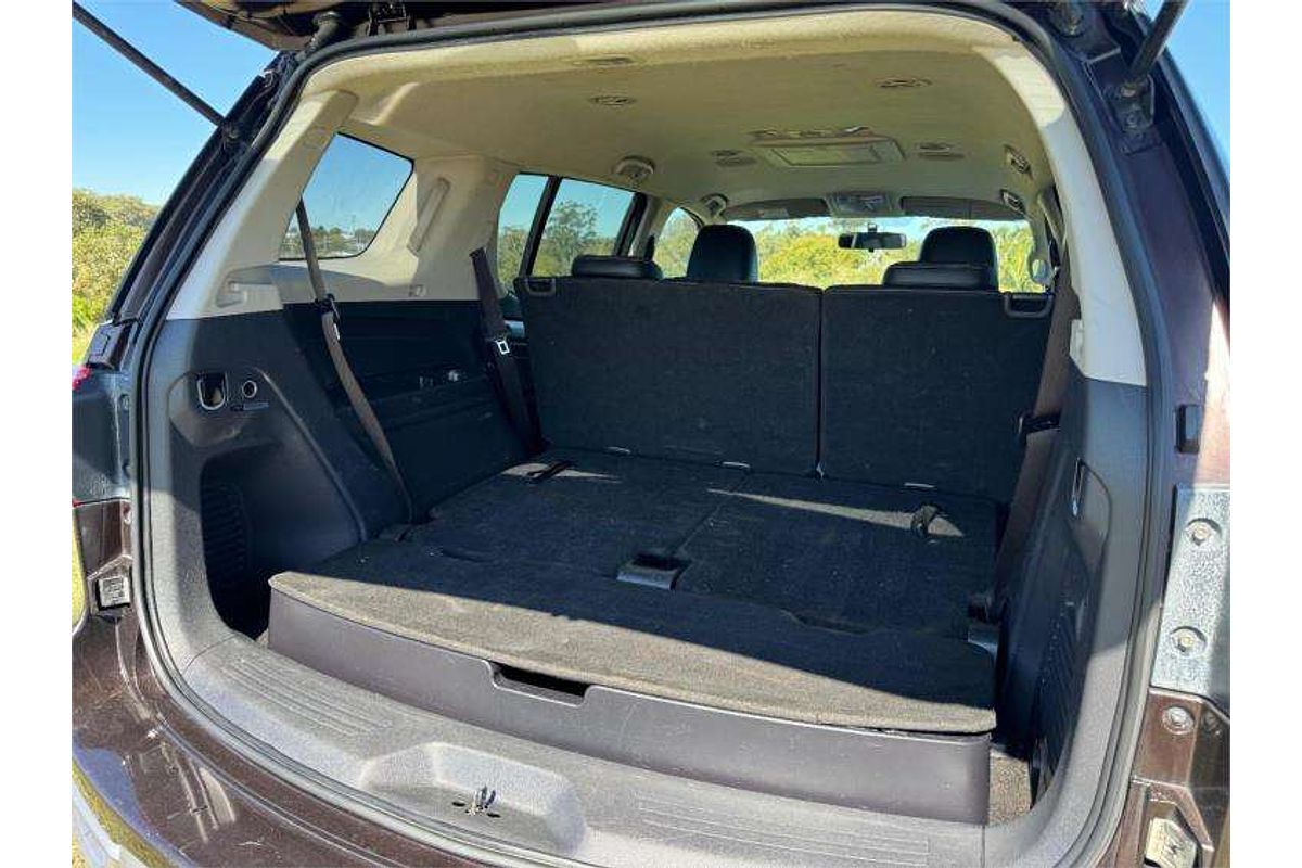 2017 Isuzu MU-X LS-T