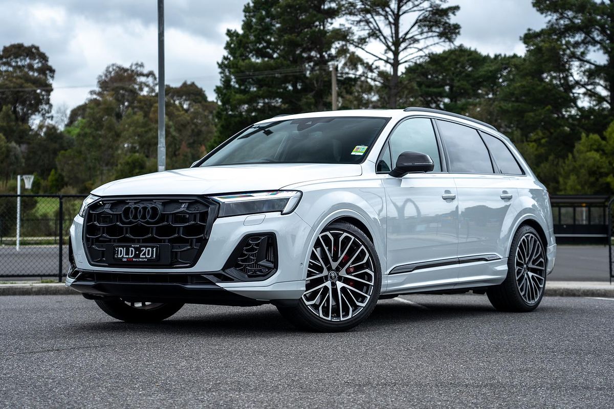 2025 Audi SQ7 TFSI 4M