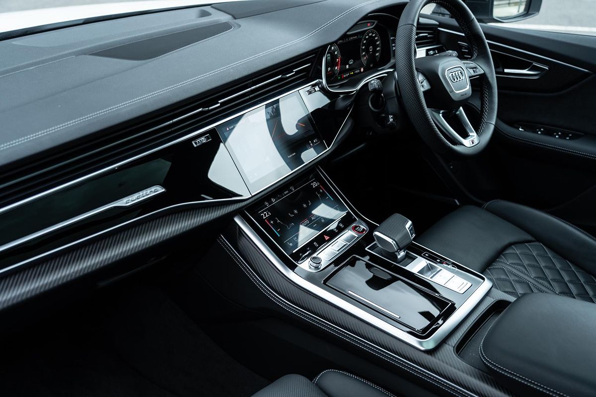 2025 Audi SQ7 TFSI 4M