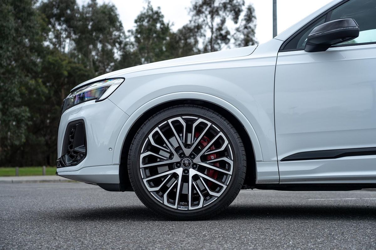 2025 Audi SQ7 TFSI 4M