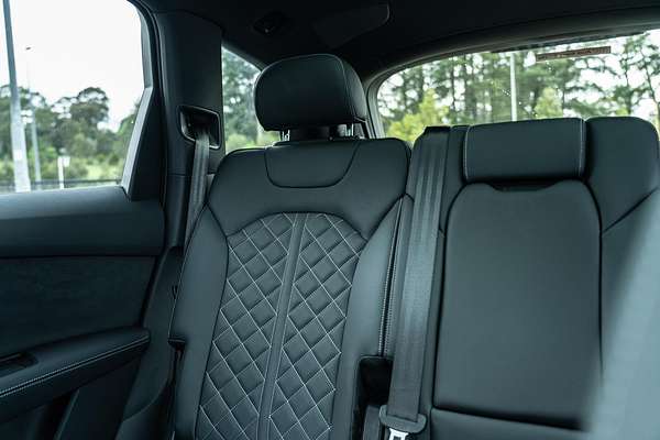 2025 Audi SQ7 TFSI 4M