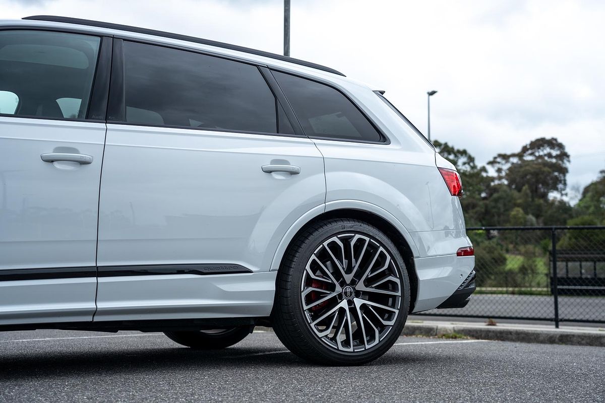 2025 Audi SQ7 TFSI 4M