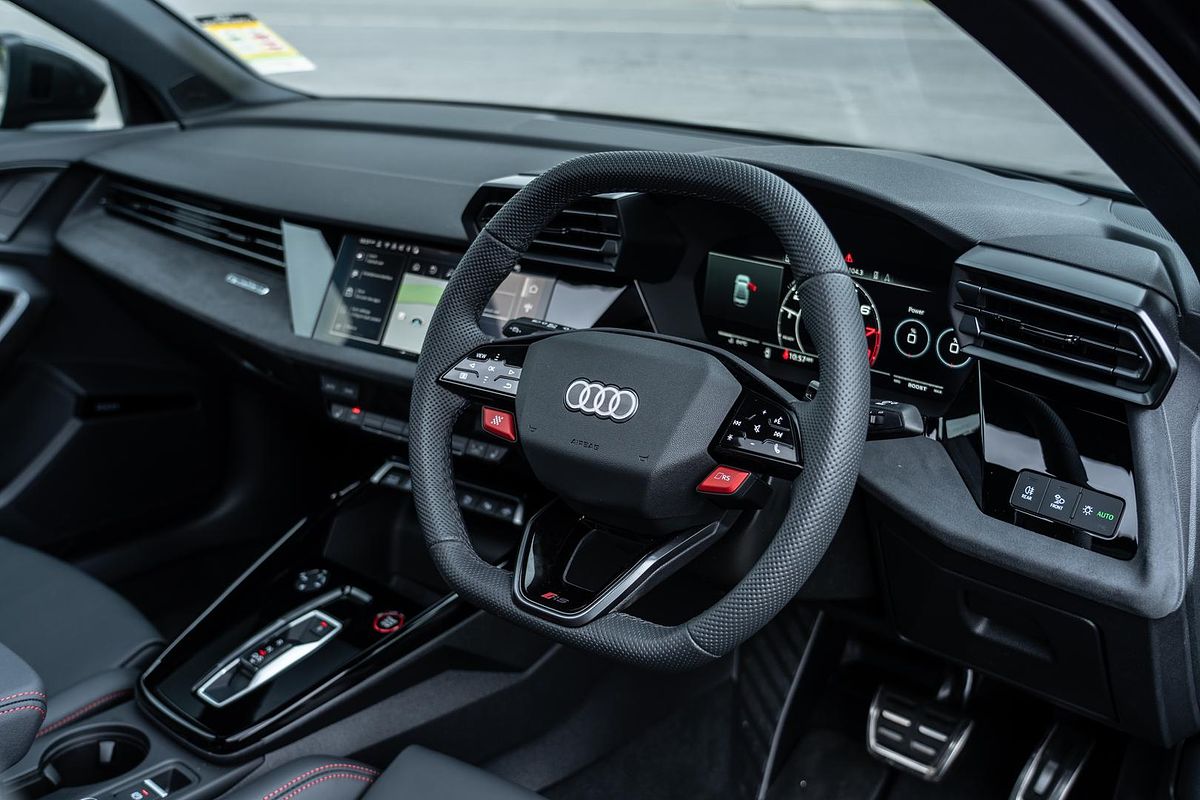 2025 Audi RS3 GY