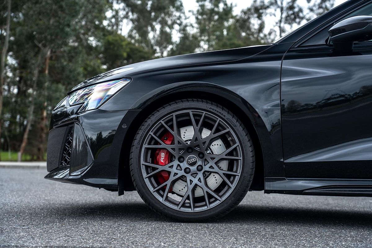 2025 Audi RS3 GY