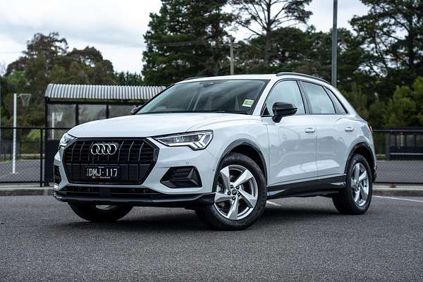 2025 Audi Q3 35 TFSI F3