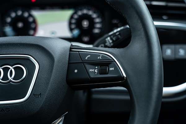 2025 Audi Q3 35 TFSI F3