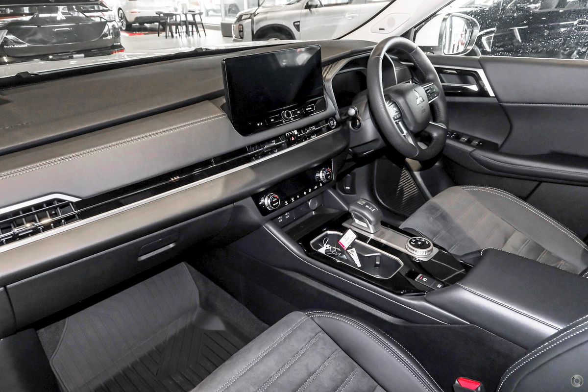 2025 Mitsubishi Outlander Aspire ZM