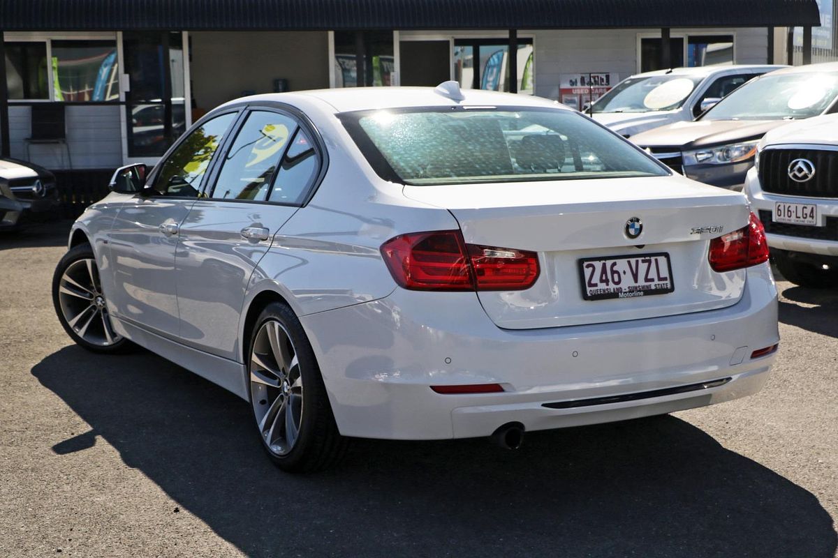 2014 BMW 3 Series 320i F30