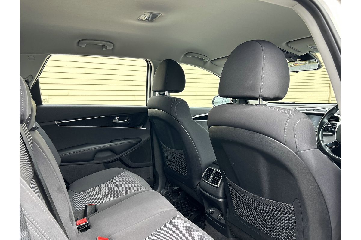 2020 Kia Sorento Si UM