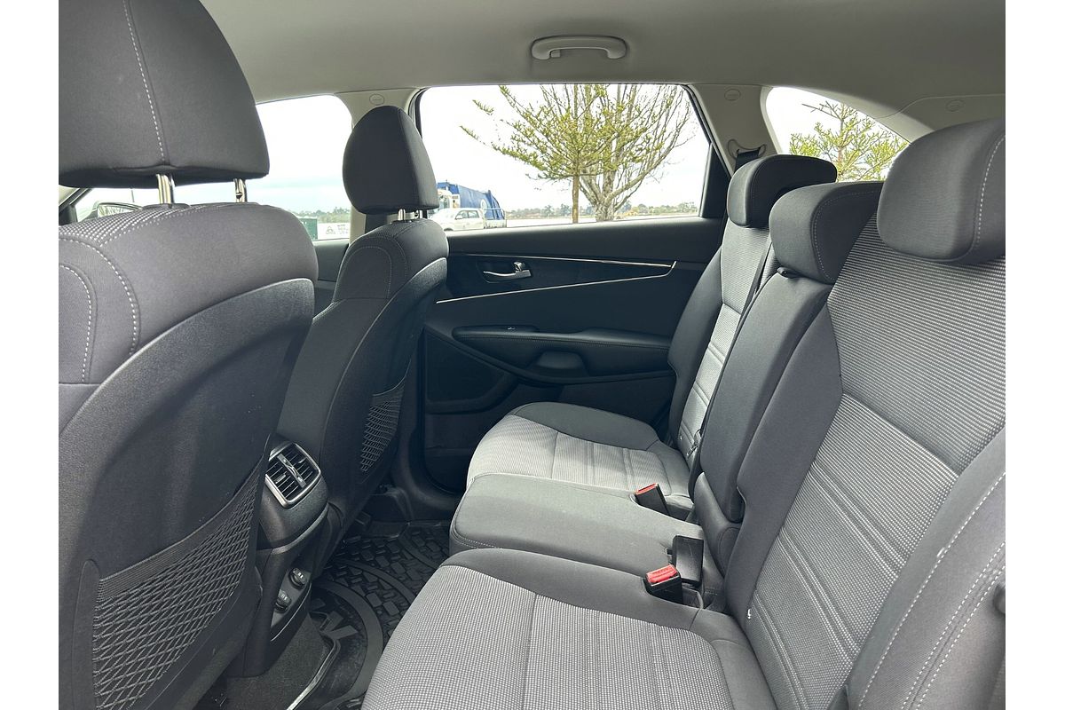 2020 Kia Sorento Si UM