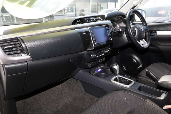 2020 Toyota Hilux SR5 GUN126R 4X4