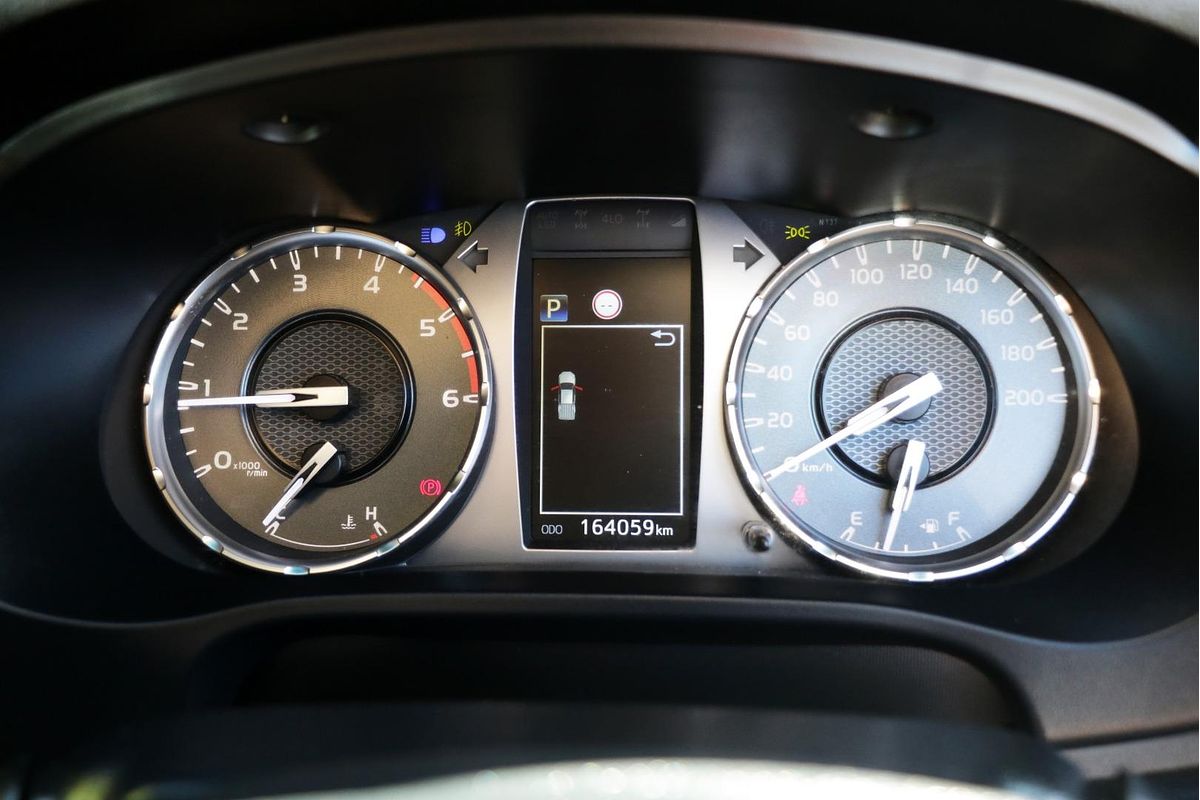 2020 Toyota Hilux SR5 GUN126R 4X4