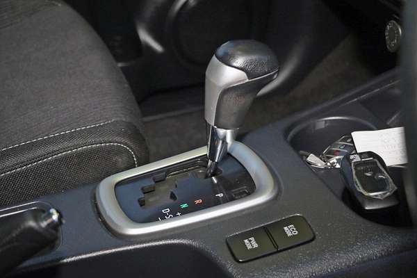 2020 Toyota Hilux SR5 GUN126R 4X4