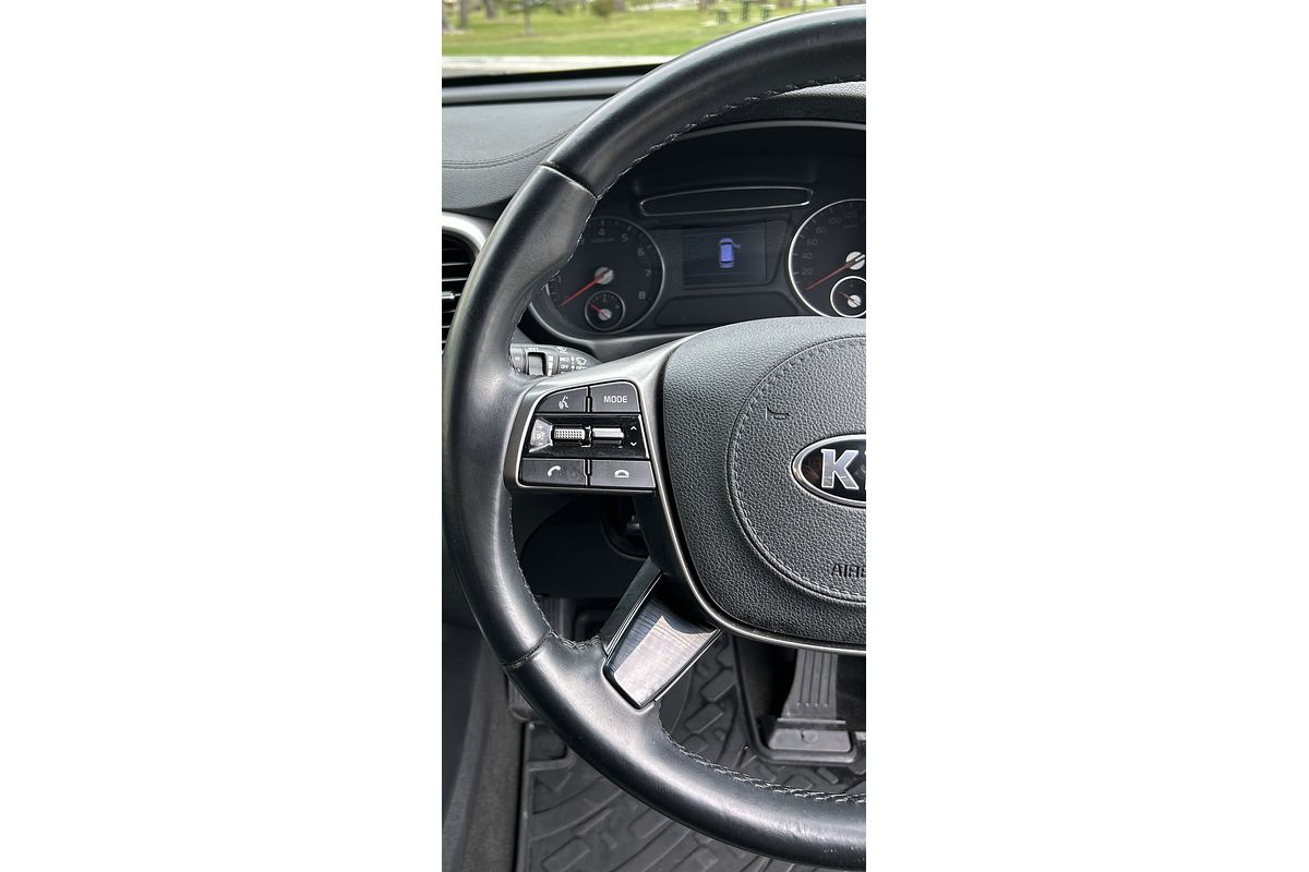 2020 Kia Sorento Si UM