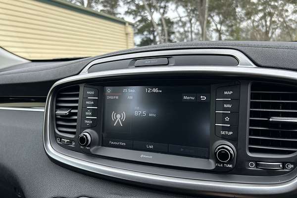 2020 Kia Sorento Si UM