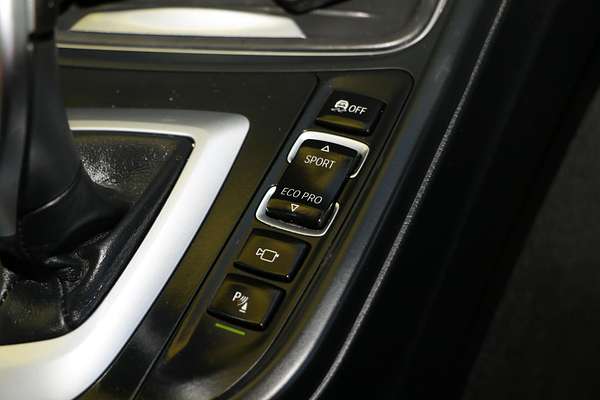 2014 BMW 3 Series 320i F30