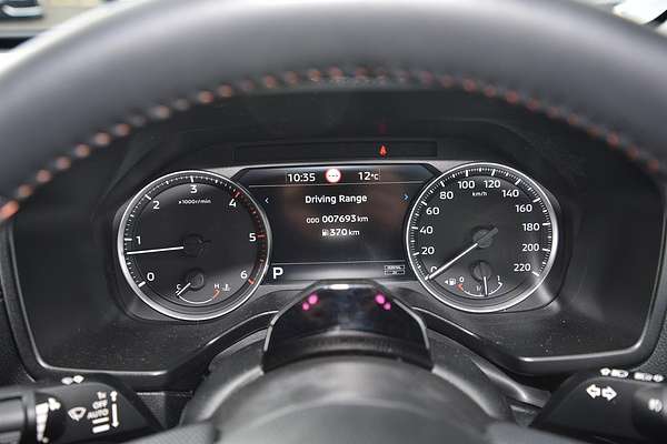 2025 Mitsubishi Triton GSR MV 4X4