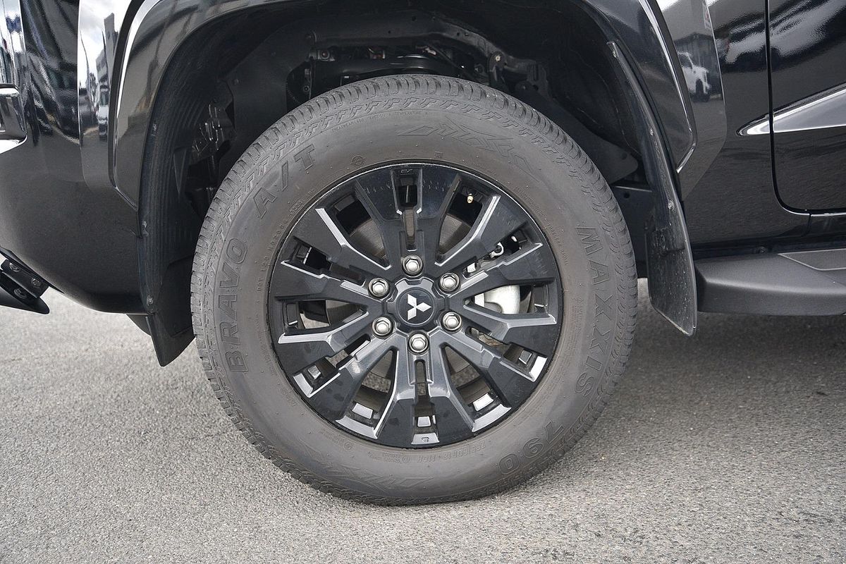 2025 Mitsubishi Triton GSR MV 4X4