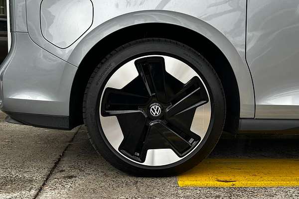 2025 Volkswagen ID. Buzz Pro BEV560 EB LWB