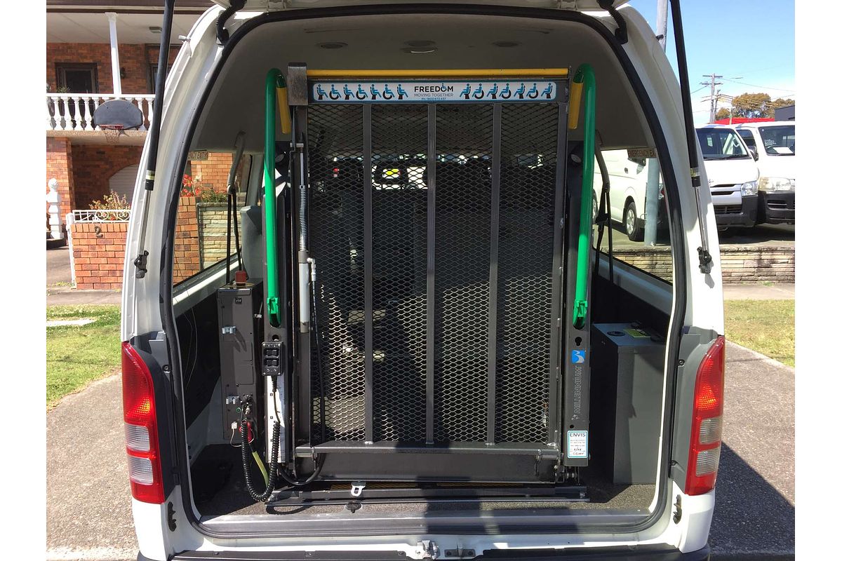 2016 Toyota Hiace COMMUTER KDH223R MY16