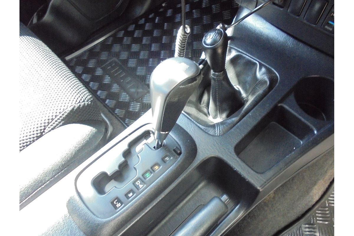 2015 Toyota Hilux SR5 KUN26R 4X4