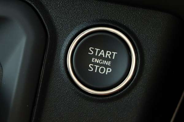 2025 Land Rover Defender 110 D250 S L663