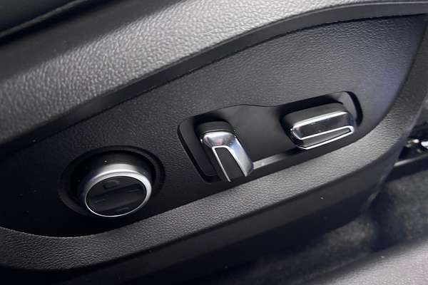 2025 Chery Tiggo 8 Super Hybrid Ultimate T31